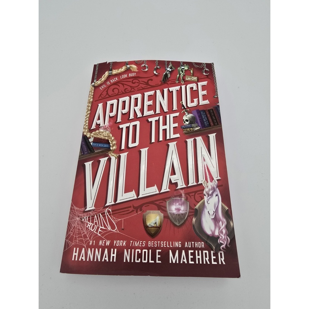 Apprentice to the Villain Paperback Author Maehrer, Hannah Nicole